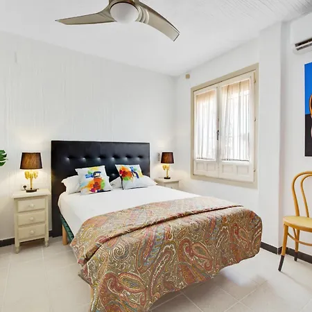 In Heart Of Apartment
