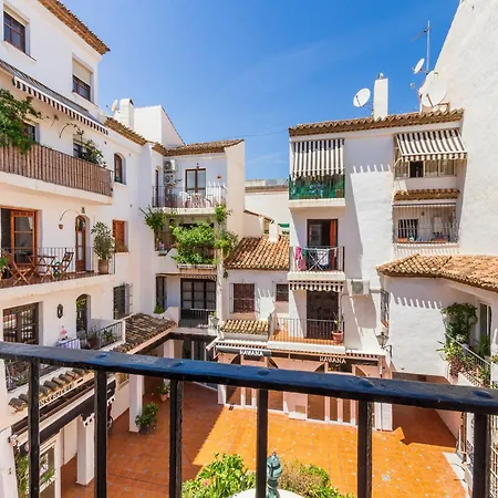 Apartment In Heart Of *